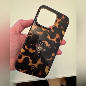 VGUC Tortoise Loopy case for iPhone 13 Pro
